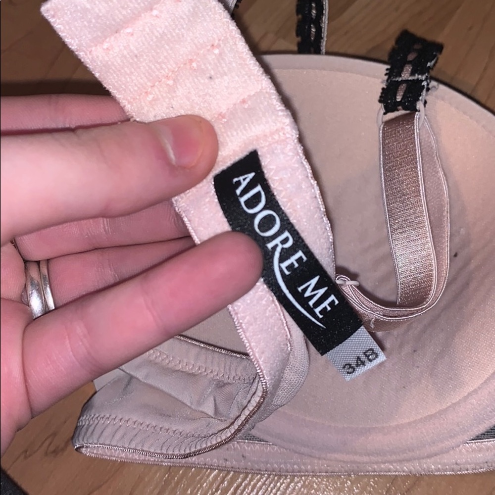 Adore me - Picture 2 of 4